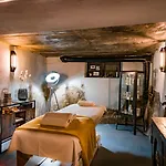 Thehotel At Lippischer Hof 4* Bad Salzuflen