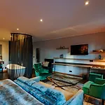 Hotel Thehotel At Lippischer Hof 4*