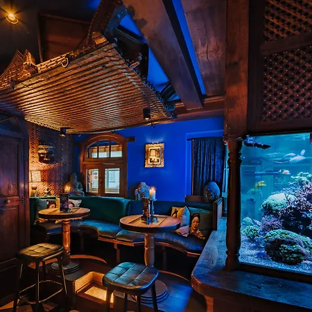 Thehotel At Lippischer Hof فندق 4*