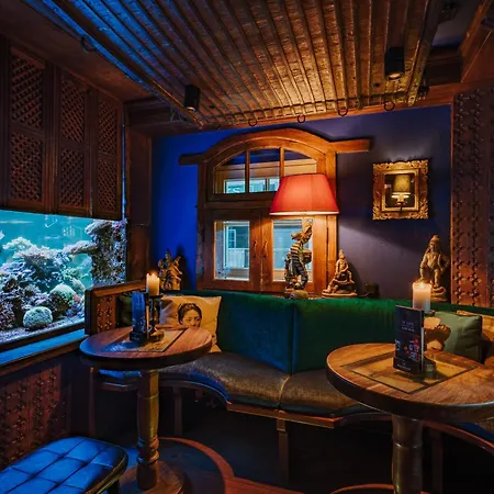 Thehotel At Lippischer Hof Ξενοδοχείο