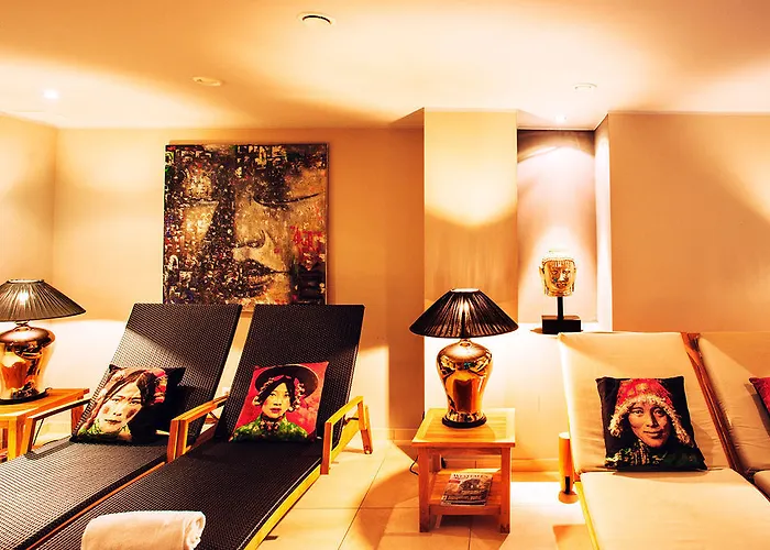 Thehotel At Lippischer Hof 4*